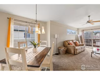 Photo #6: 1027789 Listing