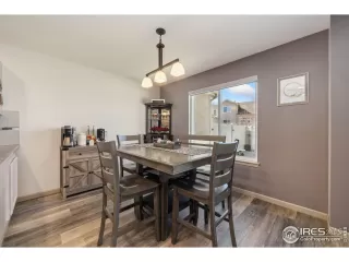 Photo #5: 1027896 Listing