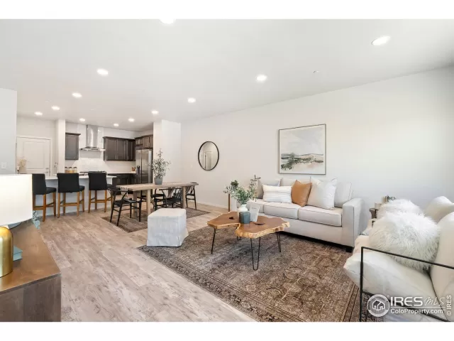 MLS: 1027909 Condo For Sale