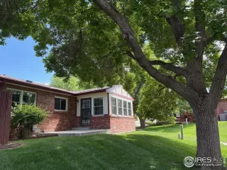 Photo #2: 1027950 Listing