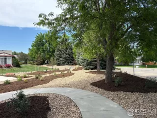 Photo #3: 1027950 Listing