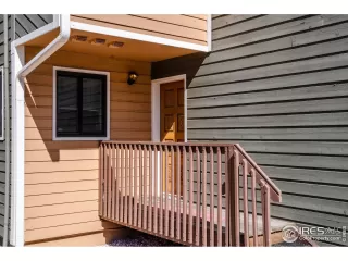 Photo #2: 1027967 Listing