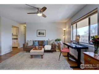 Photo #3: 1027972 Listing