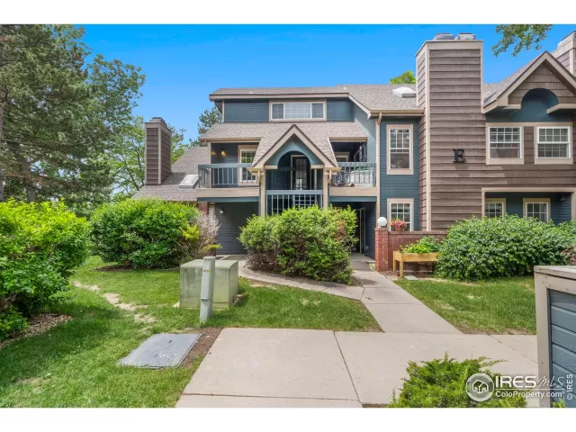 MLS: 1028028 Condo For Sale