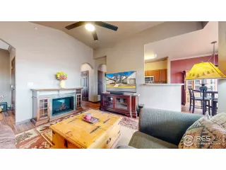 Photo #4: 1028065 Listing