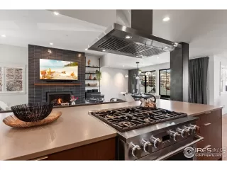 Photo #2: 1028141 Listing 