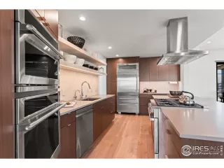 Photo #6: 1028141 Listing 