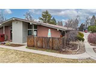 Photo #1: 1028158 Listing