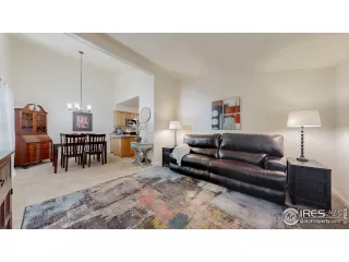 Photo #6: 1028158 Listing