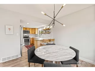 Photo #3: 1028163 Listing 