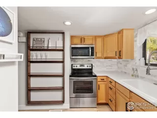 Photo #6: 1028163 Listing 