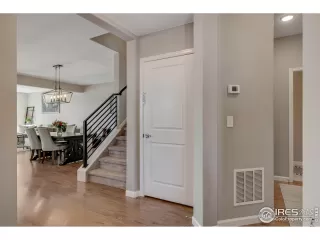 Photo #4: 1028183 Listing