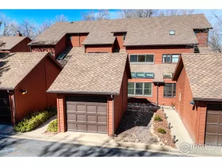 Photo #2: 1028195 Listing