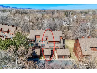 Photo #4: 1028195 Listing