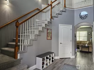 Photo #5: 1028228 Listing