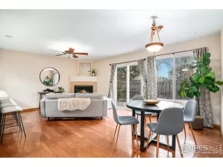 Photo #4: 1028244 Listing