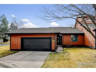 Photo #1: 1028246 Listing