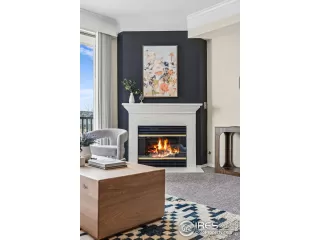 Photo #6: 1028360 Listing