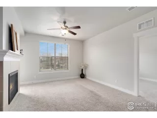 Photo #5: 1028396 Listing