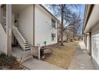 Photo #1: 1028497 Listing