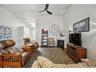 Photo #6: 1028510 Listing 