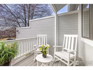 Photo #3: 1028611 Listing