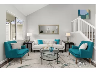 Photo #5: 1028611 Listing