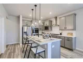 Photo #2: 1028681 Listing 