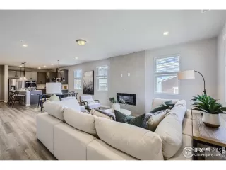 Photo #6: 1028681 Listing 