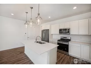 Photo #2: 1028740 Listing 