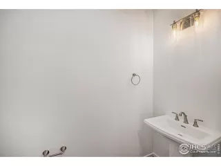 Photo #6: 1028740 Listing 