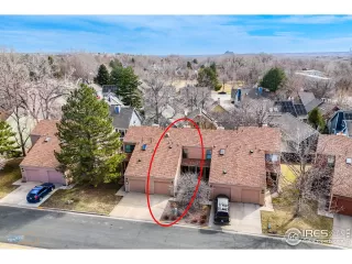 Photo #2: 1028759 Listing