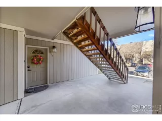 Photo #4: 1028837 Listing