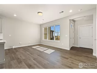 Photo #2: 1028894 Listing