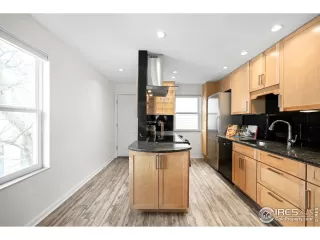 Photo #4: 1028920 Listing 