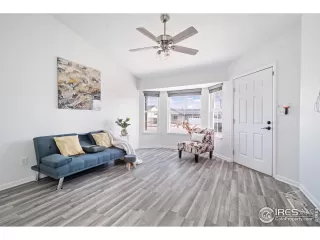 Photo #4: 1029002 Listing