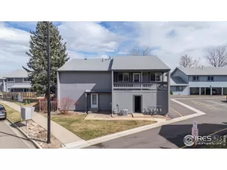 Photo #2: 1029003 Listing