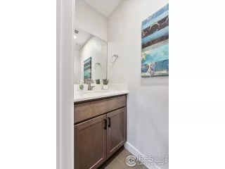 Photo #6: 1029003 Listing