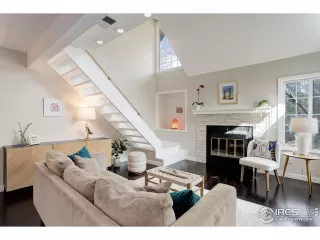 Photo #1: 1029062 Listing