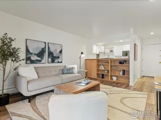 Photo #1: 1029076 Listing 