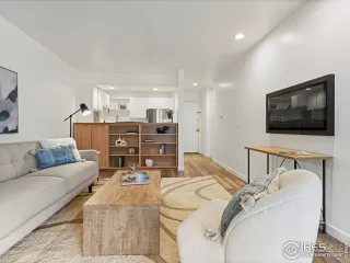 Photo #2: 1029076 Listing 