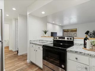 Photo #5: 1029076 Listing 