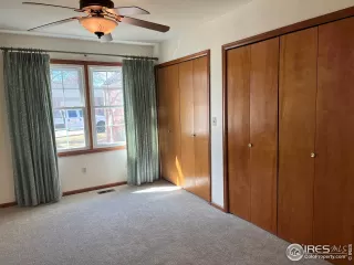 Photo #3: 1029078 Listing