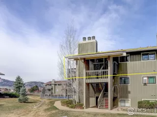 Photo #2: 1029128 Listing