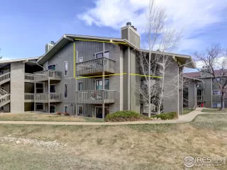 Photo #4: 1029128 Listing