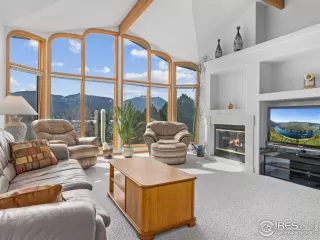 Photo #1: 1029140 Listing