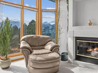 Photo #3: 1029140 Listing