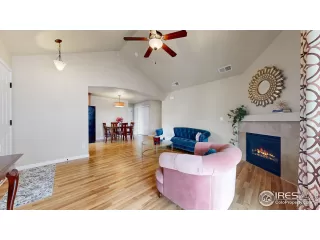 Photo #6: 1029150 Listing