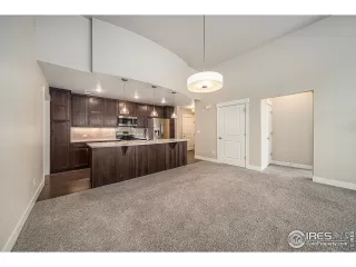 Photo #4: 1029154 Listing