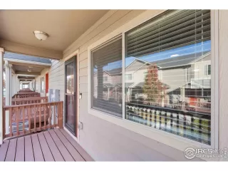 Photo #4: 1029189 Listing